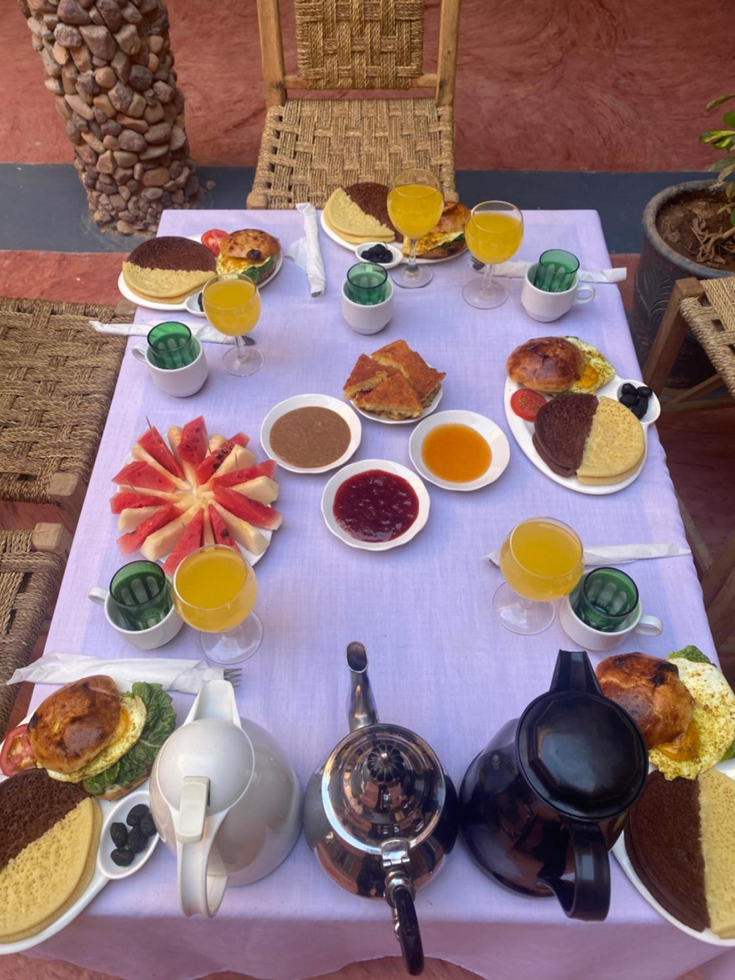Riad Nkob 외부 사진